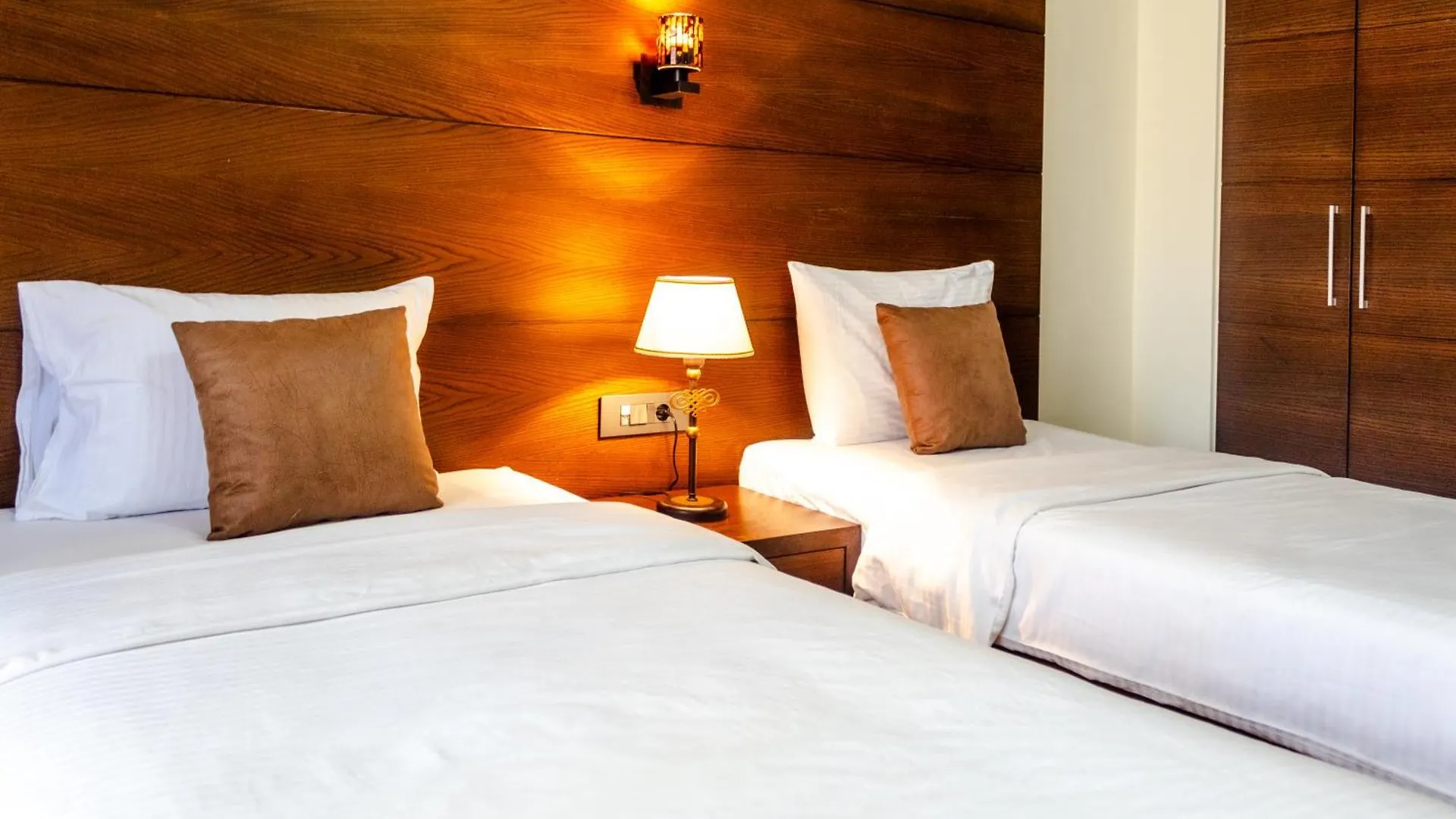 Aparthotel Britannia Suites Beirut
