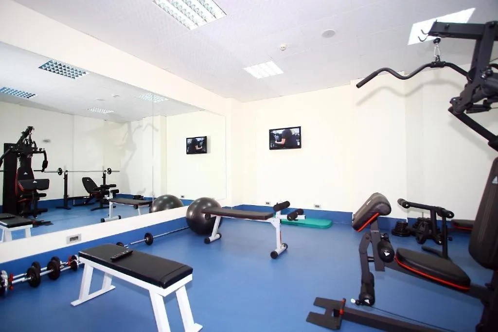 Britannia Suites Beirut 4*,