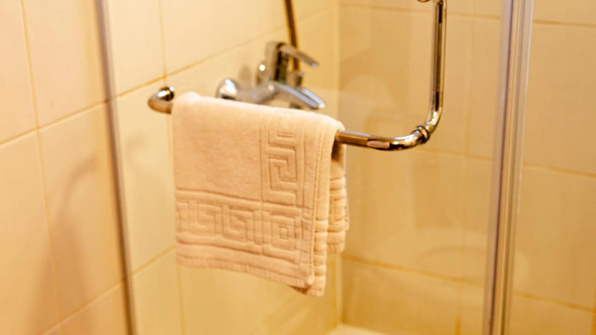 Aparthotel Britannia Suites Beirut