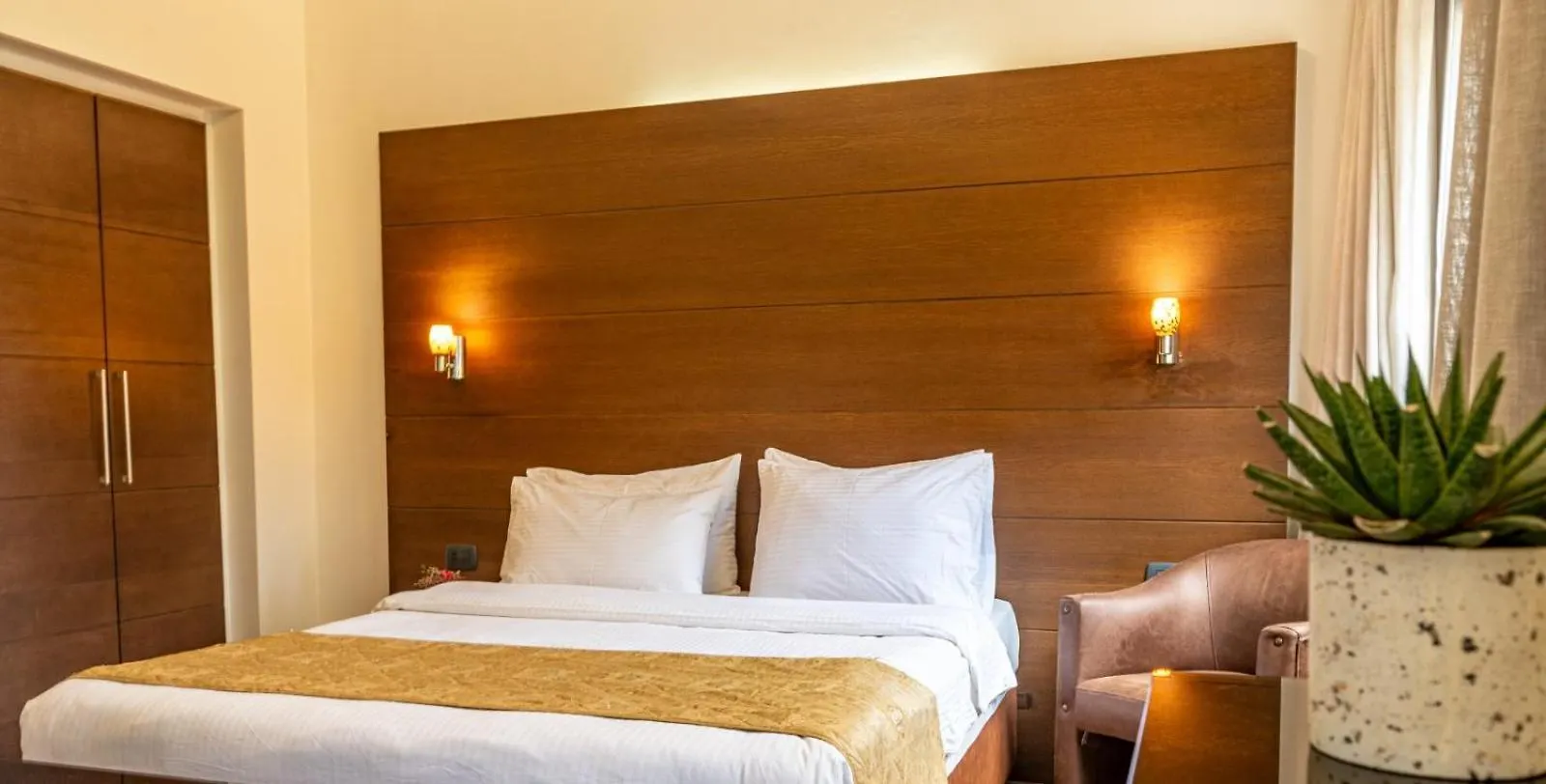 Britannia Suites Beirut Aparthotel