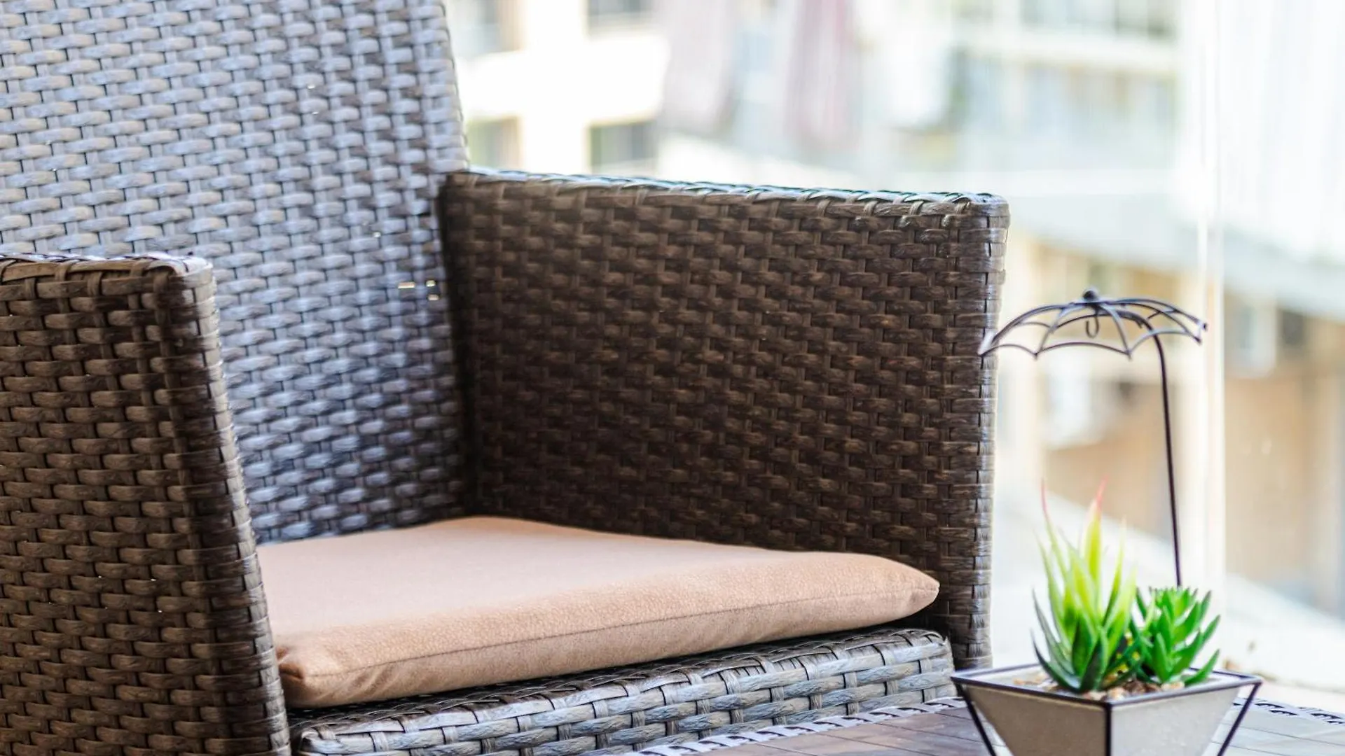 Britannia Suites Beirut Aparthotel